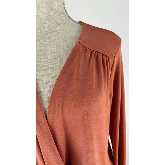 Intimately Free People Long Sleeve Turnt Bodysuit V Neck Size Large Ginger Spice - Picture 6 of 13